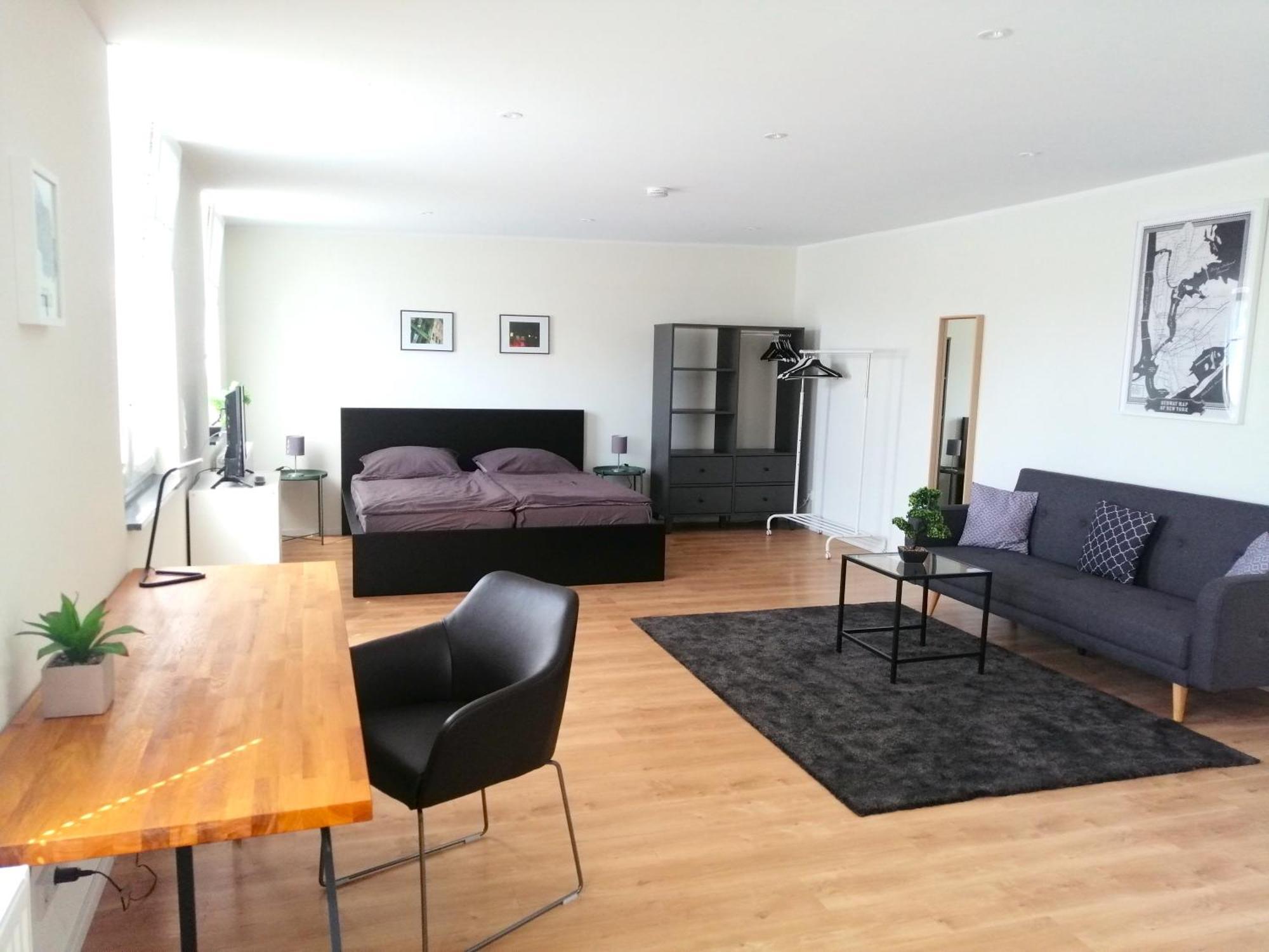 Apartment - Neu, modern, gemütlich, eigener Parkplatz Köln Exterior foto